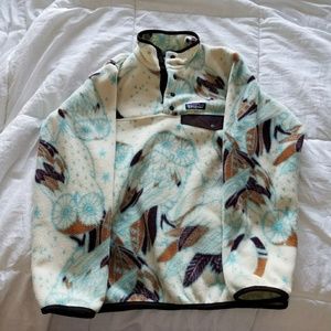 1 HR SALE! Like new Patagonia Snap-T Cinchilla